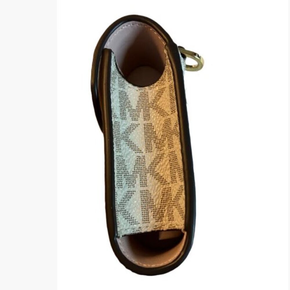 Michael Kors Metalic Logo Jet Set Travel Lipstick Holder - Picture 2 of 6